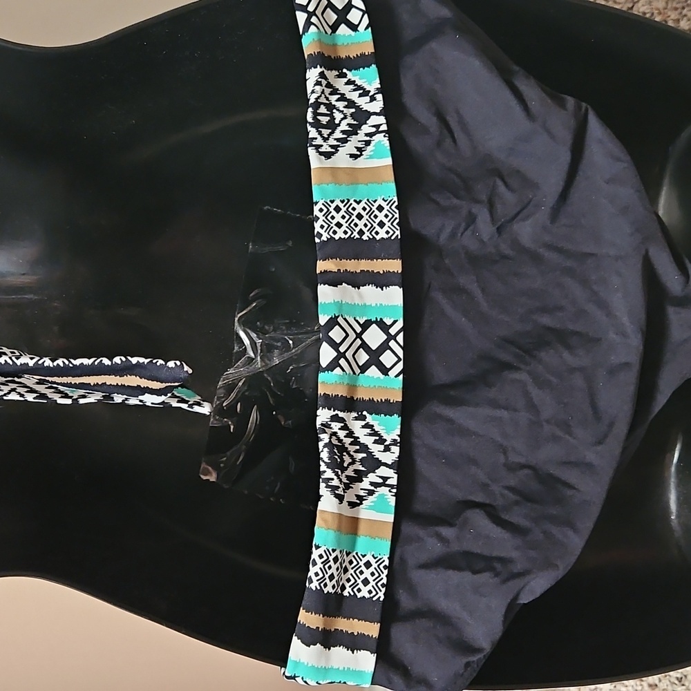 VENUS Aztec Print Patterned Bikini - Picture 9 of 14